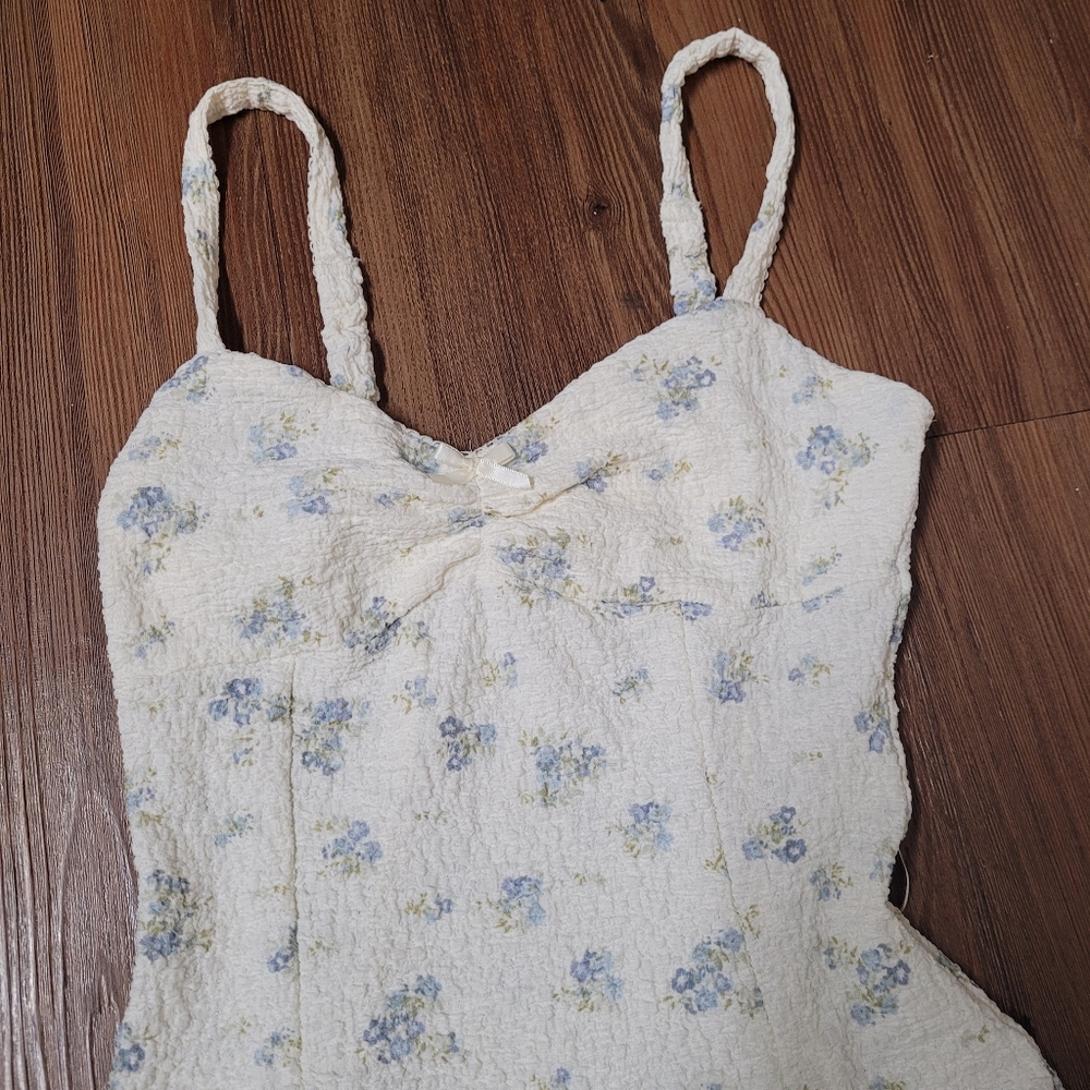 Aeropostale Blue‎ and White Lace Dress - Picture 5 of 6